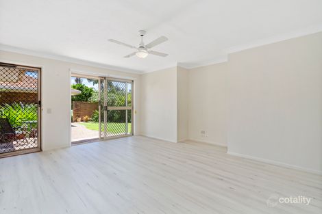 Property photo of 1/7 Chipwood Close Burleigh Waters QLD 4220