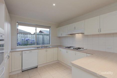 Property photo of 4 Canet Grove Narre Warren South VIC 3805