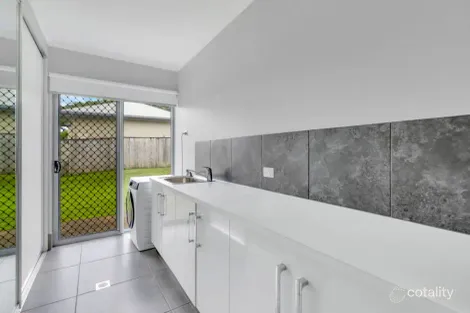 Property photo of 35 Whipbird Drive Smithfield QLD 4878