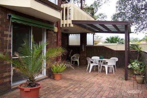 Property photo of 2/15 Lorraine Avenue Berkeley Vale NSW 2261