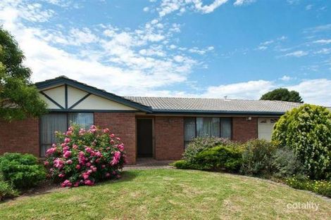 Property photo of 8 Hedgerow Crescent Hallett Cove SA 5158