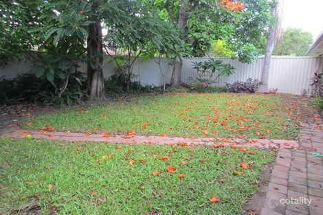 Property photo of 2/3 Greenleaf Close Burleigh Waters QLD 4220