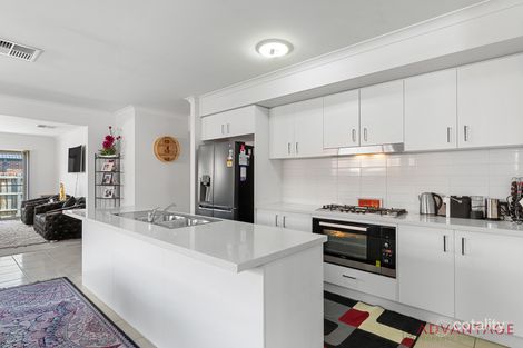 Property photo of 17 Selleck Drive Point Cook VIC 3030