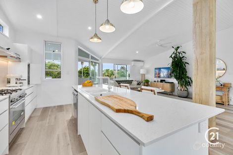 Property photo of 2/13 Solway Drive Sunshine Beach QLD 4567