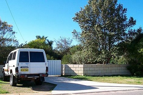 4 Nyrang Rd, Sunset Beach, WA 6530