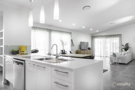 Property photo of 19 Foxtail Road Ripley QLD 4306