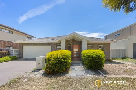 32 Bruce Dittmar St, Forde, ACT 2914