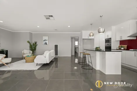 Property photo of 32 Bruce Dittmar Street Forde ACT 2914