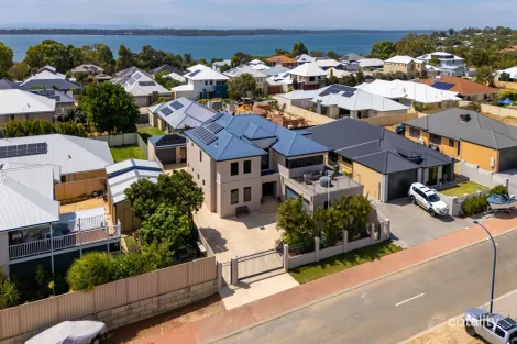 Property photo of 10 Mundaring Crescent Dawesville WA 6211