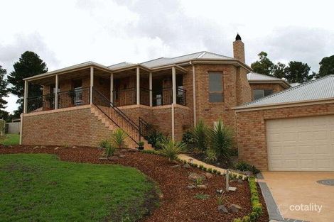 4 Pinelea Gr, Gisborne, VIC 3437