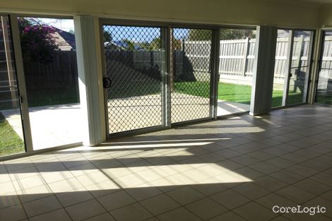 Property photo of 8 Hepburn Close Wakerley QLD 4154