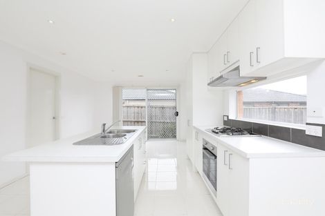 Property photo of 18 Balvicar Way Mernda VIC 3754