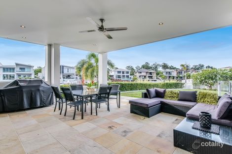 Property photo of 17 North Quay Drive Biggera Waters QLD 4216