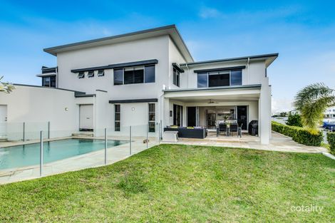 Property photo of 17 North Quay Drive Biggera Waters QLD 4216