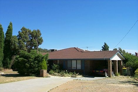 10 Sapphire Ct, Mount Richon, WA 6112