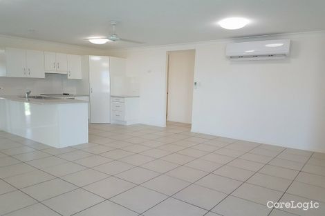 Property photo of 17 Jane Crescent Gracemere QLD 4702