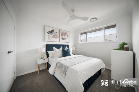 Property photo of 10 Kumbatine Crescent North Kellyville NSW 2155