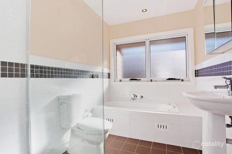 Property photo of 2/46 Queen Street Warners Bay NSW 2282