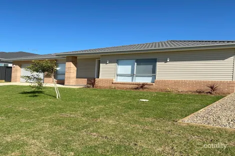 11 Station Master Ave, Thirlmere, NSW 2572