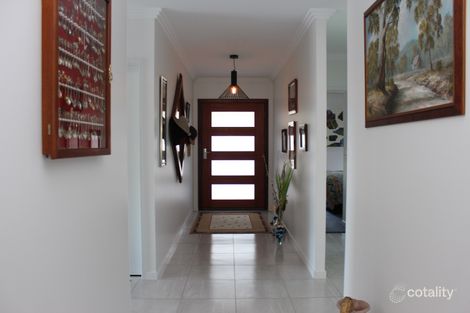 Property photo of 31 Teresa Street Nikenbah QLD 4655