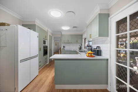 Property photo of 10 McDonald Crescent Calala NSW 2340