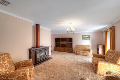 Property photo of 7 Mason Road Kalamunda WA 6076