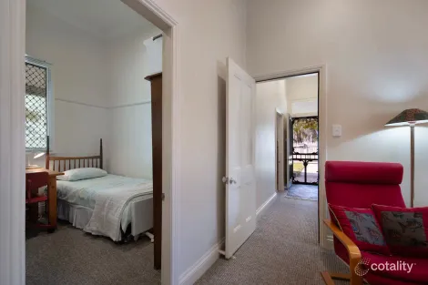 Property photo of 120 Victoria Street Eaglehawk VIC 3556