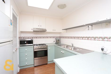 Property photo of 5 Parkinson Way Roxburgh Park VIC 3064