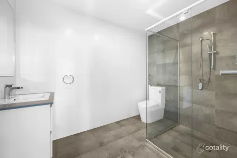 Property photo of 1/2 Patricia Street Mays Hill NSW 2145