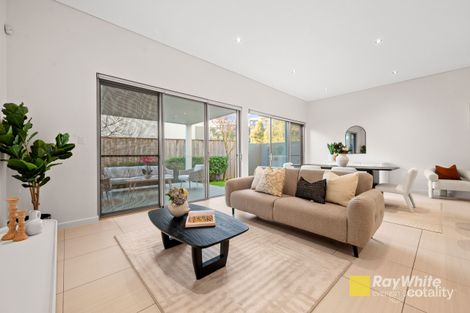 Property photo of 34 Solent Circuit Norwest NSW 2153