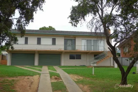 111 Ferry St, Forbes, NSW 2871