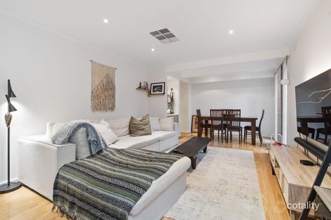 Property photo of 24 Pine Hill Drive Frankston VIC 3199