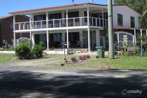 Property photo of 18 Esplanade Toorbul QLD 4510