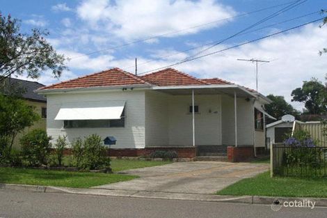 10 Woodstock St, Guildford, NSW 2161