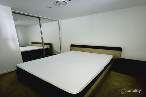 Property photo of 3207/5 Sutherland Street Melbourne VIC 3000