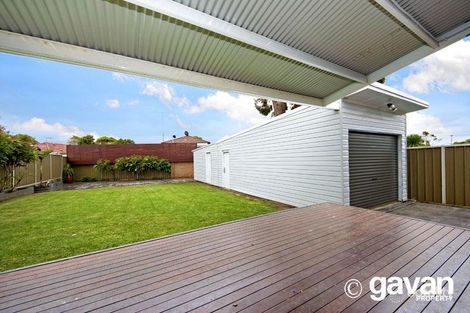 Property photo of 16 Highland Road Peakhurst NSW 2210