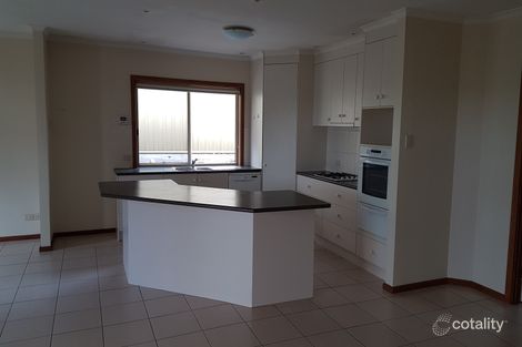 Property photo of 13 Skyline Place Mount Gambier SA 5290