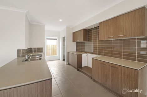 Property photo of 35 Buttermint Crescent Manor Lakes VIC 3024