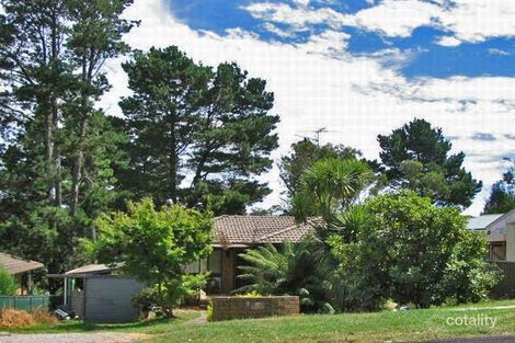 8 Paris Pde, Katoomba, NSW 2780