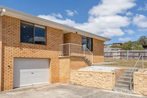 2/8 Paringa Rd, Glenorchy, TAS 7010