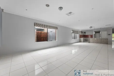 Property photo of 83 Westwood Boulevard Keysborough VIC 3173