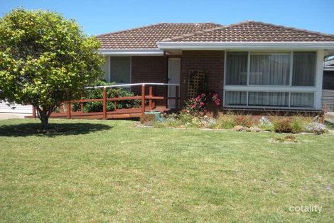 Property photo of 2/39 Carpenter Street Lakes Entrance VIC 3909
