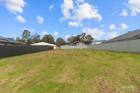 Property photo of 7 Treesbank Place Nulkaba NSW 2325