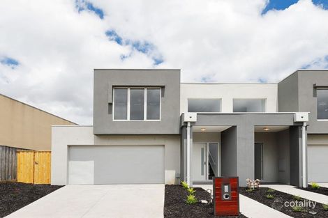 51 Willow Glen Bvd, Cranbourne, VIC 3977