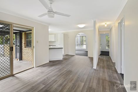 32 Cresthaven Dr, Morayfield, QLD 4506