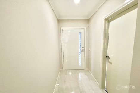 Property photo of 47 Twain Way Fraser Rise VIC 3336