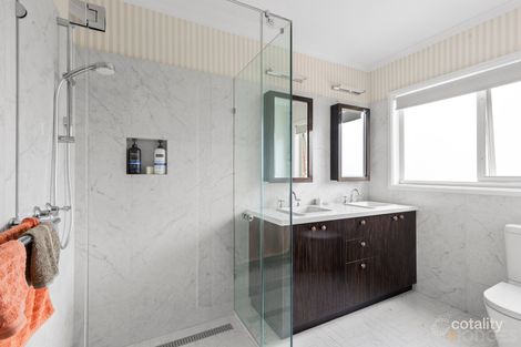 Property photo of 48-50 Highland Way Leopold VIC 3224