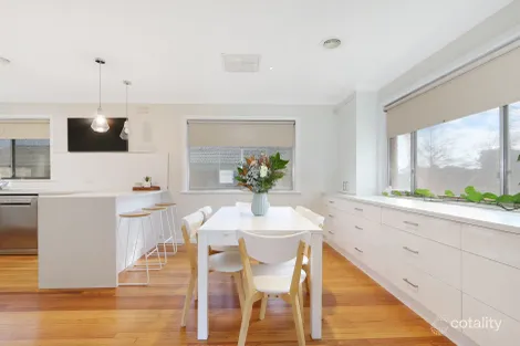 Property photo of 25 Lawrence Street Wodonga VIC 3690