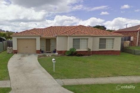 26 School Rd, Wynnum West, QLD 4178