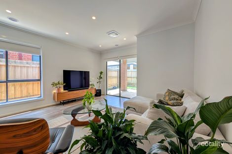 8 Sorbus St, Tarneit, VIC 3029